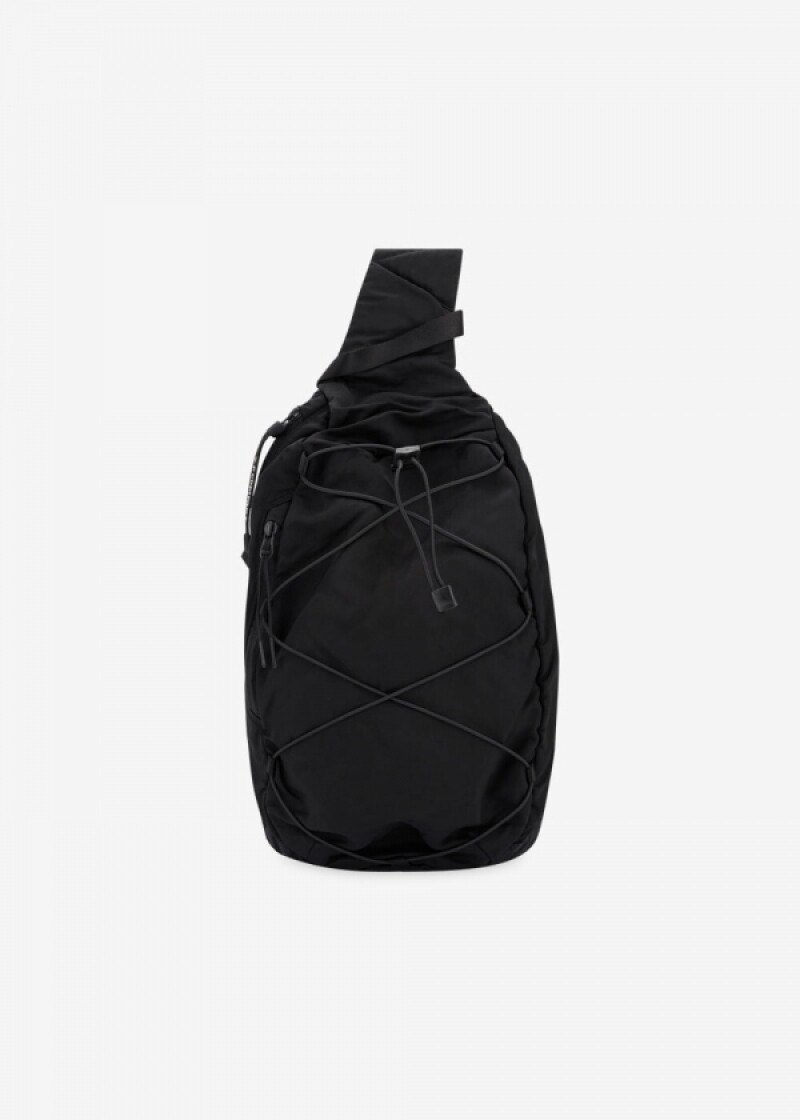 CP컴퍼니 남성 렌즈 와펜 블랙 크로스백 RCCMAC735A 005269G 999