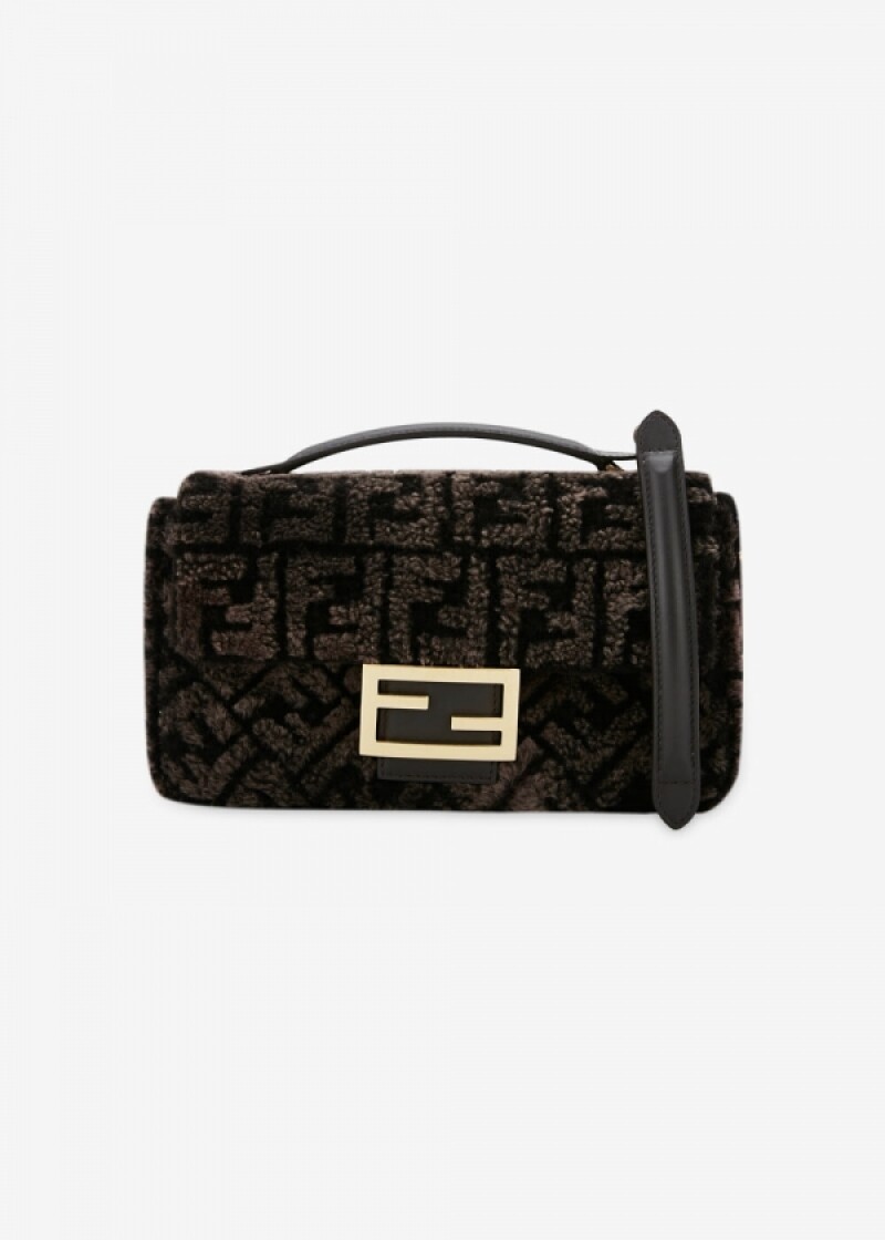 스크래치_펜디 여성 FF 모티프 바게트 브라운 숄더백 8BR793 APZ7 F1N1V(187532)