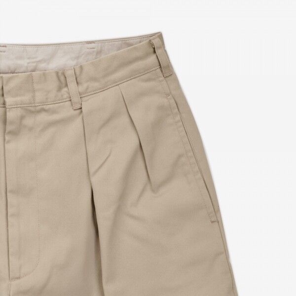 꼬르소밀라노,나나미카 남성 더블 플리츠 카키 반바지 S25SD108E KHAKI