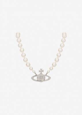 비비안웨스트우드 여성 원 로우 펄 바스 릴리프 실버 목걸이 63010106 P104